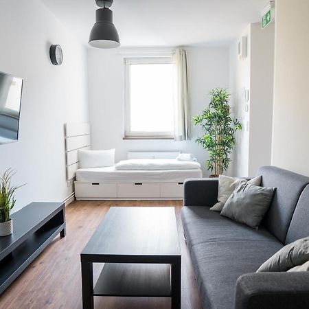 Fantastic 2 Bedroom Apartment Берлин Экстерьер фото