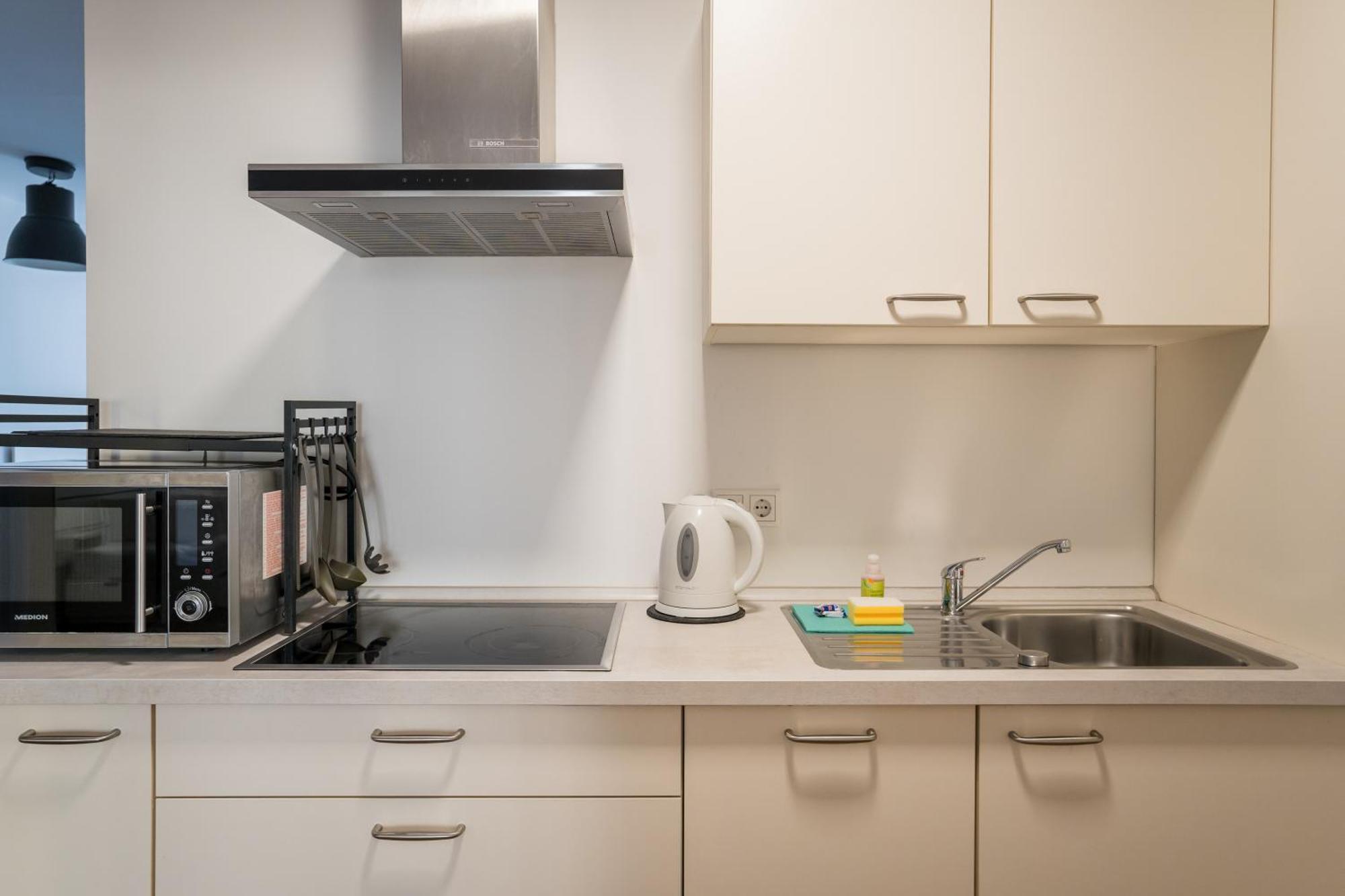 Fantastic 2 Bedroom Apartment Берлин Экстерьер фото