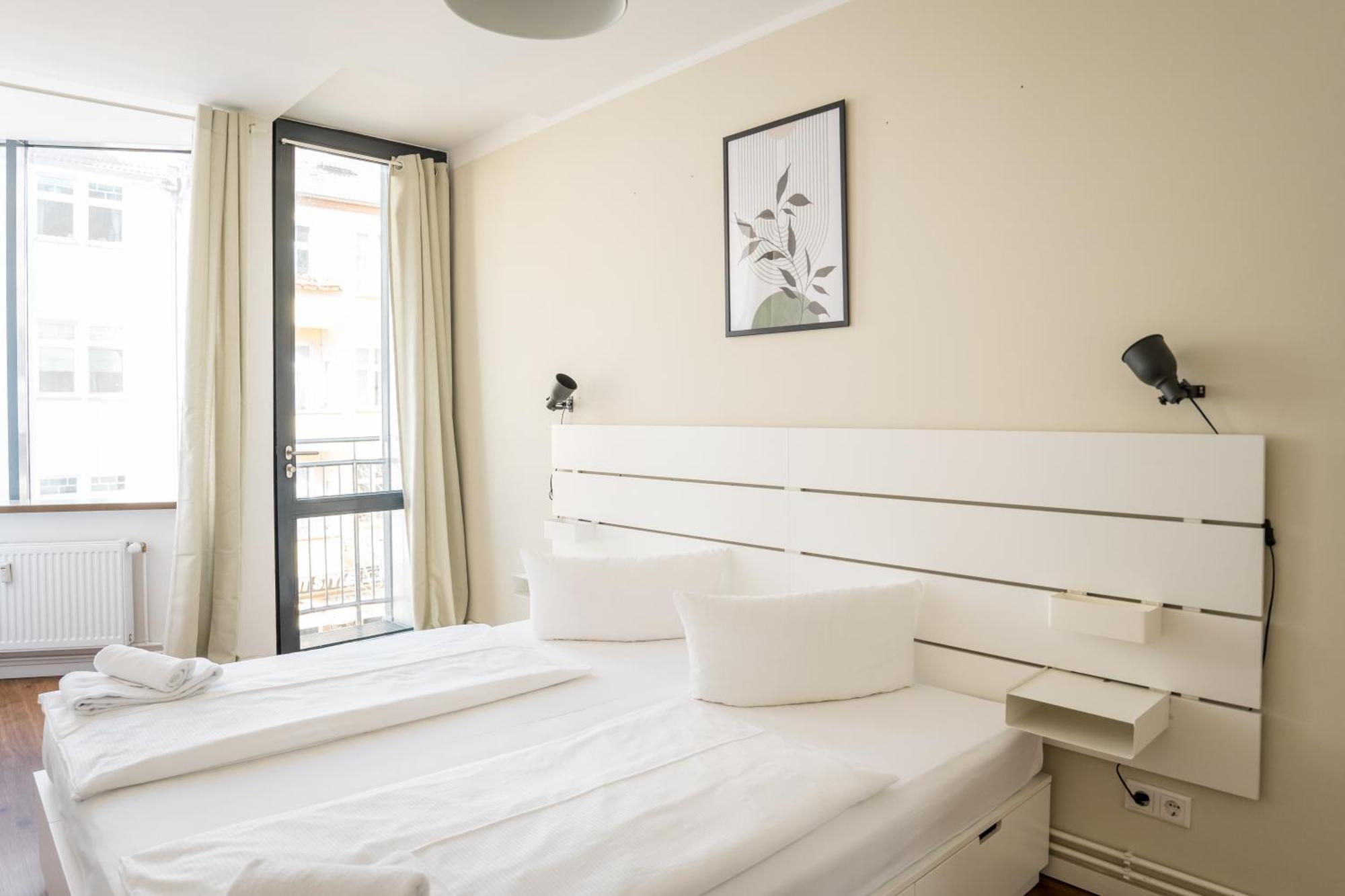 Fantastic 2 Bedroom Apartment Берлин Экстерьер фото
