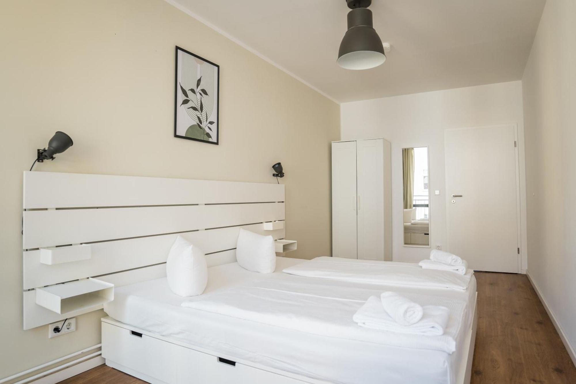 Fantastic 2 Bedroom Apartment Берлин Экстерьер фото
